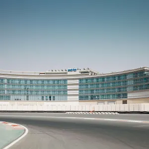 فندق Park By Radisson Motor دبي